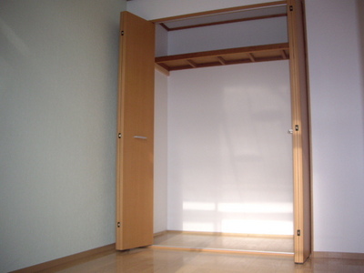 Receipt. Storage space plenty