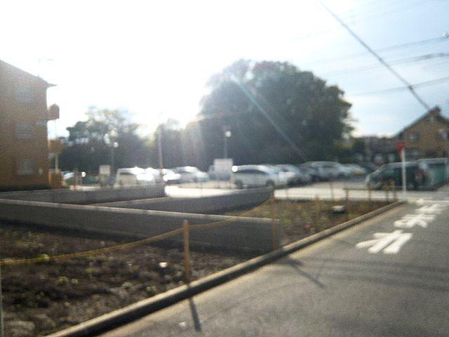 Local photos, including front road. Panoramic view Shooting from north