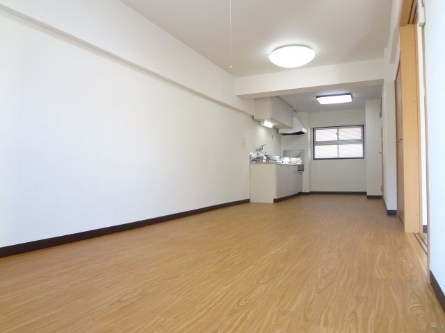 Living and room. With lighting, Spent easy living