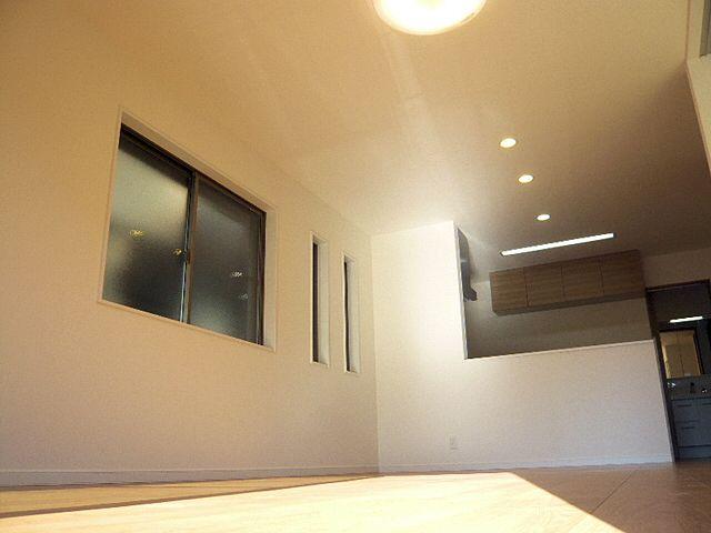 Living. LDK16 Pledge