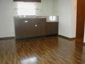 Living and room. 7.5 Pledge of DK