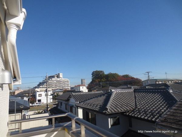 View photos from the dwelling unit. View is also good