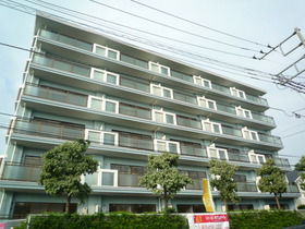 Building appearance. Reinforced concrete apartment