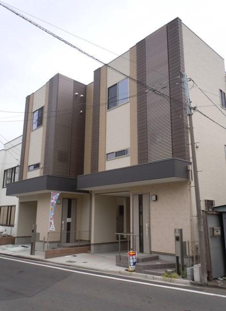 Local appearance photo. Local (July 2013) Shooting