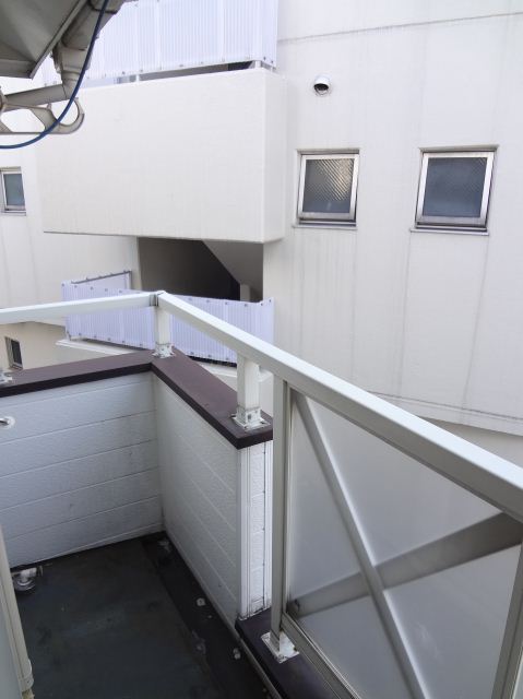 Balcony. With veranda, Washing machine Storage.