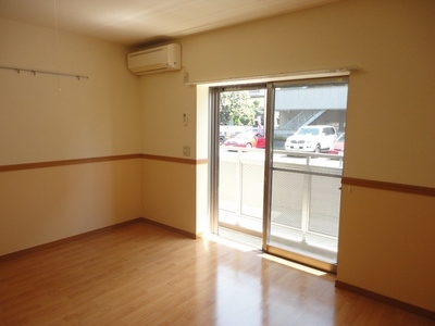 Living and room. Other Room No. (inverted type) reference photograph