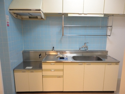 Kitchen. ※ Indoor reference photograph (No. 205 room) Gas stove installation Allowed!