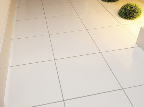 Interior.  [Tiled entrance floor] Bright and some clean entrance adopts paste graceful quaint tile. And finished with a comfortable space to greet comfortably the visitors.