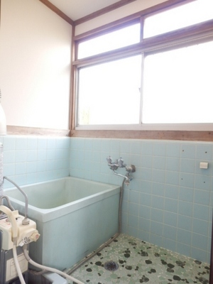 Bath. Balance kettle