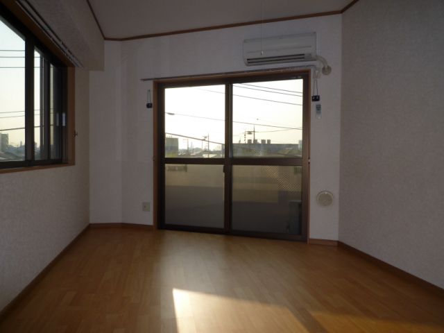 Living and room. It is spread in the room