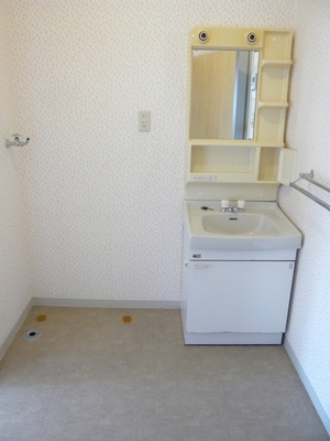 Washroom. Other Room No. reference photograph