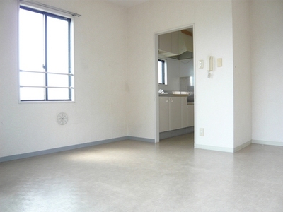 Living and room. Other Room No. reference photograph