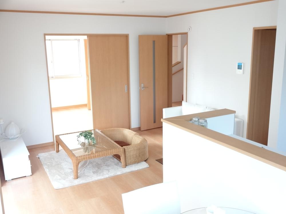 Living. Indoor (10 May 2013) Shooting