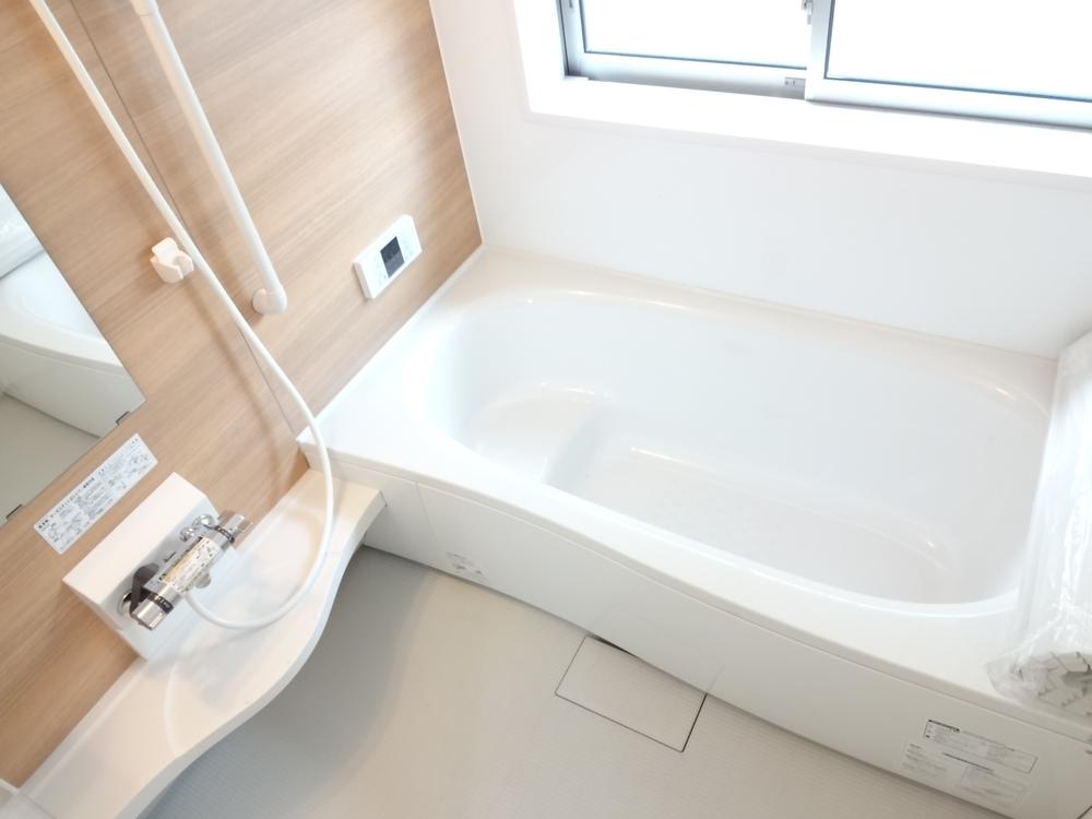 Bathroom. Indoor (10 May 2013) Shooting A Building