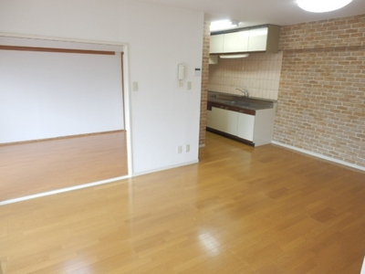 Living and room. A feeling of opening living!