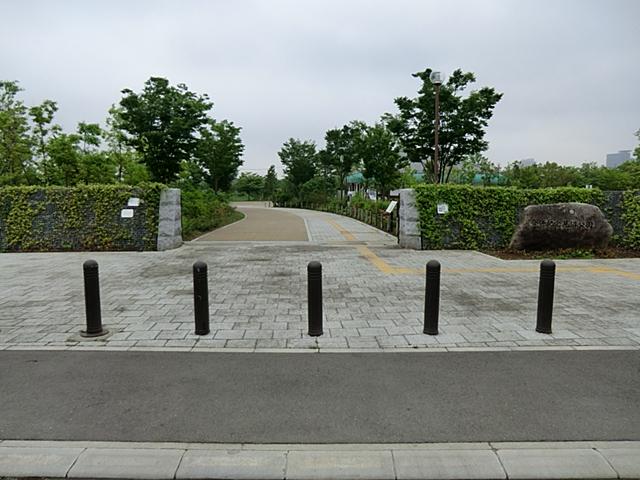 park. 1295m until the merger Memorial Minuma park