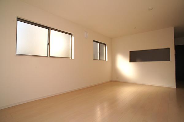 Living. Indoor (11 May 2013) Shooting 1 Building