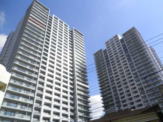 Local appearance photo. Appearance (1) ※ Right: Forest Tower ※ Left: Sky Tower