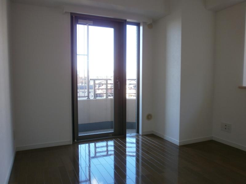 Non-living room