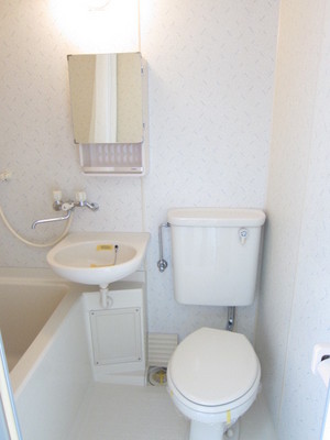 Bath. Cleaning make a shower only! It is convenient!