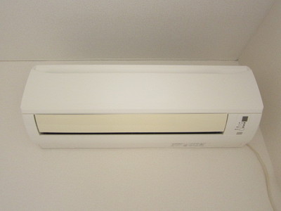 Other Equipment. It will Norikire also hot summer in the air-conditioned