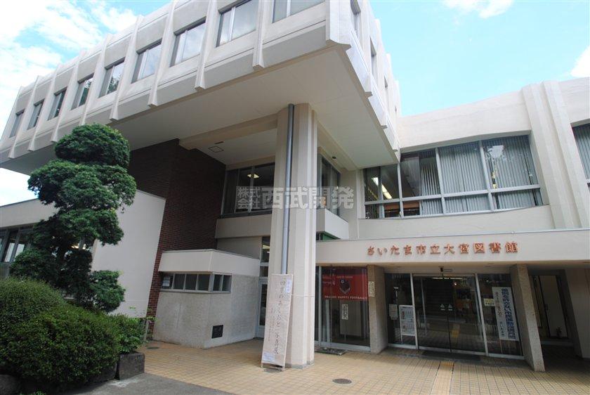 library. 500m to Omiya Library