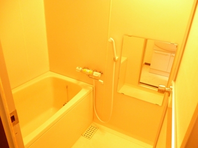 Bath. ※ 103, Room model Room held at the reference photo
