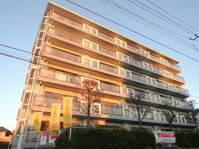 Building appearance. It is the room renovation Property.