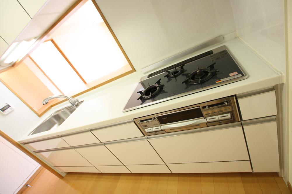Kitchen. 3-neck system Kitchen