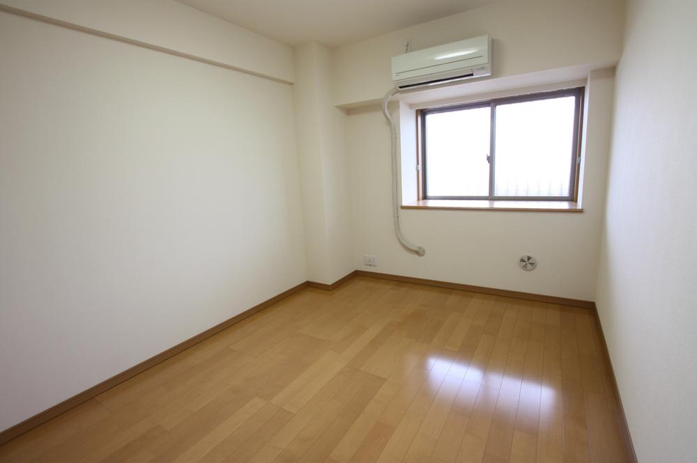 Non-living room
