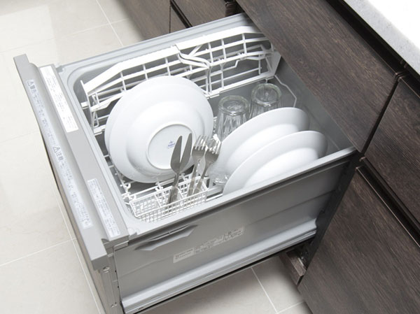 Kitchen.  [Dish washing and drying machine] Dishwashing is easy, Adopt a dish washing and drying machine with sanitary and water-saving effect. (Same specifications)