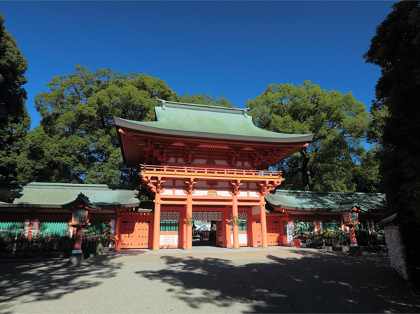 Surrounding environment. Hikawa Shrine (24 minutes walk / Bicycle about 8 minutes ・ About 1880m)