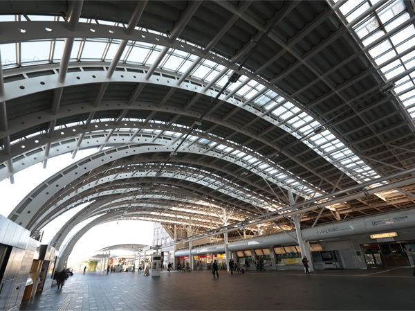 Surrounding environment. Saitama New Urban Center Station (7 min walk ・ About 520m) to the east exit of the station, including the Cocoon new urban center and Ito-Yokado Omiya, Enhance commercial facility. In addition current, New redevelopment is in progress on the new shopping center opened a aiming a 3-minute walk of 2015.