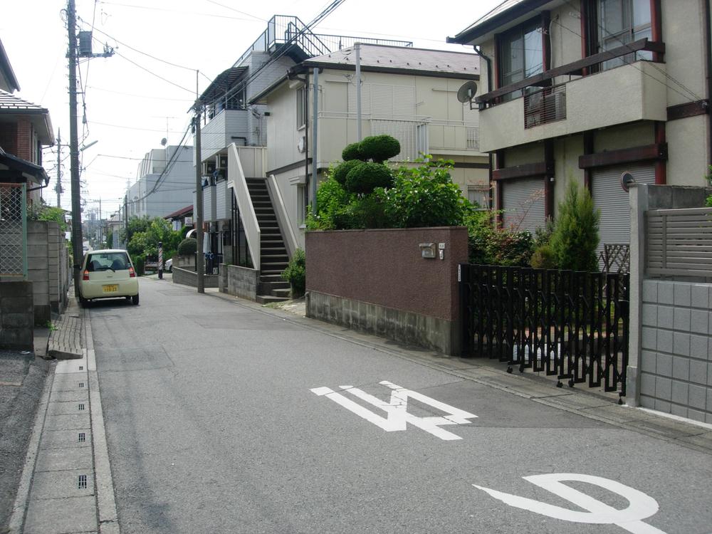 Local photos, including front road. Local (July 2013) Shooting