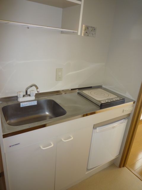 Kitchen. In the kitchen of IH, Effortlessly dishes