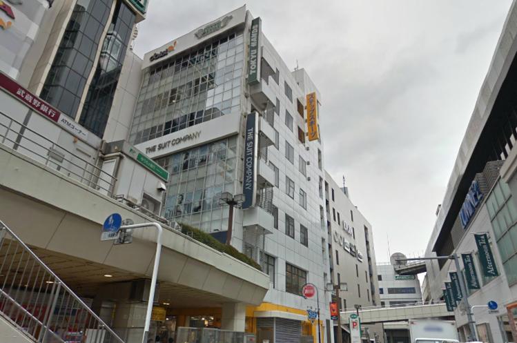 Shopping centre. 850m to Daiei (shopping center)