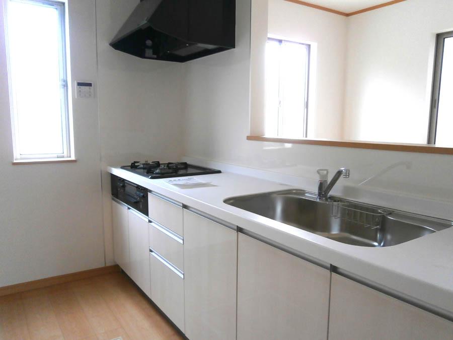 Kitchen. Was building completed. Such as the actual image from per yang, We have to wait all the time so you can see directly. 