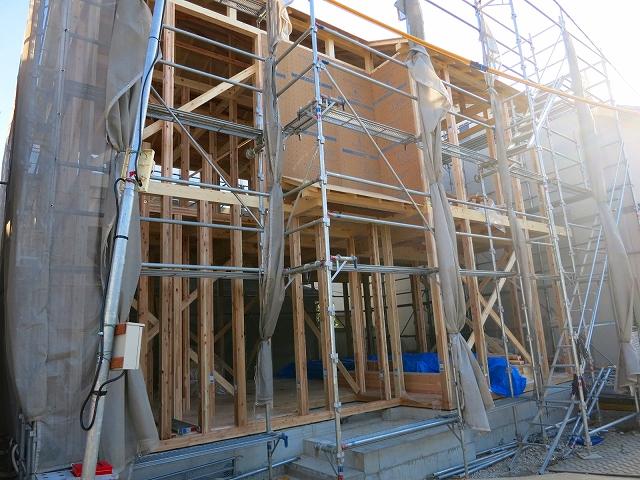 Local appearance photo. Local (12 May 2013) Shooting