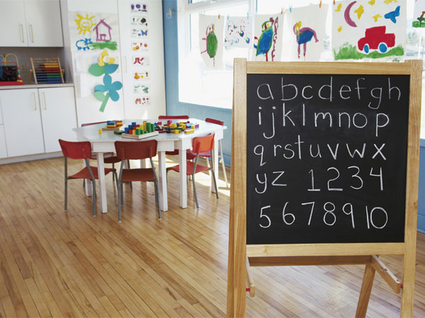 Shared facilities.  [Childcare facilities to support child-rearing family] On site, It opened a "huggy Room" by the child care facility partnership with Ltd. Shogakukan Shueisha Productions. While entrusted the precious children in the apartment, This is a support system to nurture firmly.  ※ There monthly childcare.  ※ This childcare facility, Not a residents-only facility. Also, Priority admission of tenants do not correspond.  ※ April 2011 opened already. (Image photo)