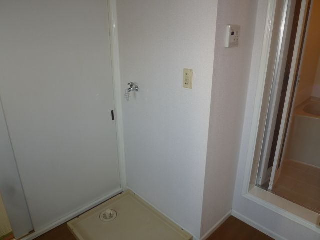 Other room space. It is indoor washing machine Storage