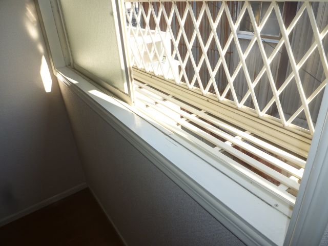 Balcony. Jose also futon