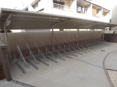 Other common areas.  ☆ Covered parking lot ☆