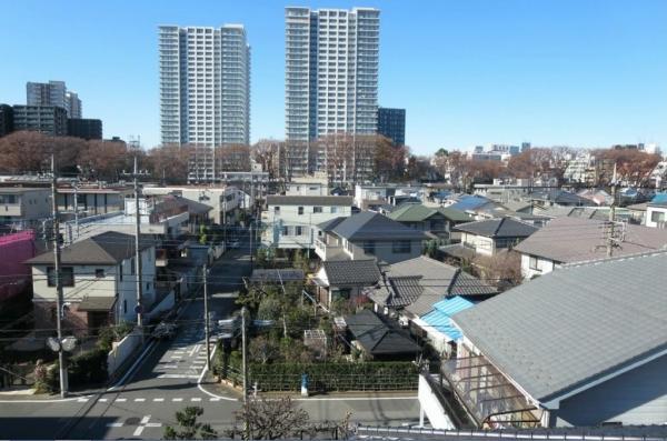 View photos from the dwelling unit