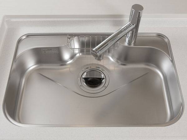 Kitchen.  [Low-noise wide sink / Built-in water purifier with mixing faucet] Adopt a sink of low-noise specifications to reduce the running water sound. Excellent durability which has been subjected to luck hard embossing of scratches on the surface is wide sink. Also, Integrated water purifier and single lever mixing faucet. You can use plenty of clean, delicious water.