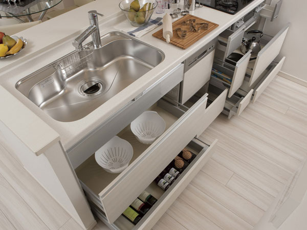 Kitchen.  [Slide cabinet (with Bull motion function)] To sink lower, Adopted also easy to take out slide cabinet thing in the back. Quiet close with bull motion also work vigorously closed.