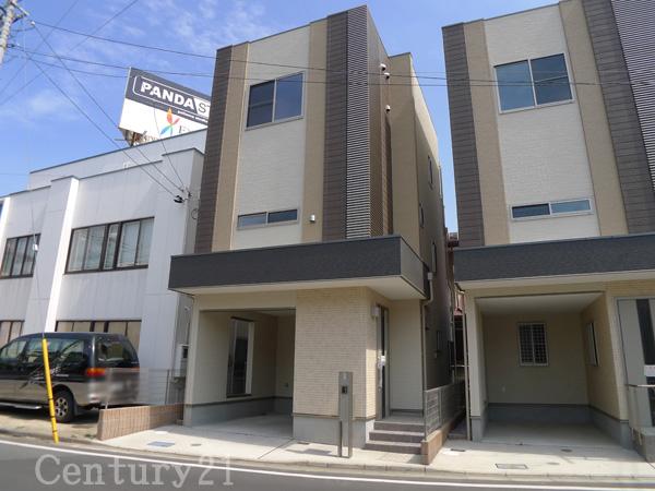 Local appearance photo. Local (June 2013) Shooting Building 2