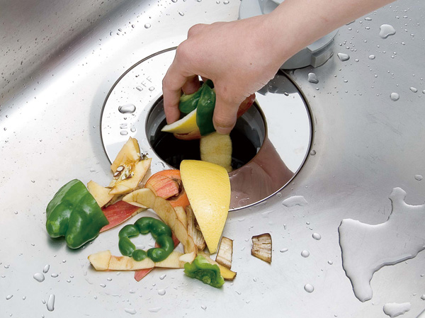Kitchen.  [Disposer] Finely grinding the garbage, Flow to the treatment tank together with kitchen waste water, Adopt a convenient and ecological disposal. Eliminating the hassle of garbage out, To achieve clean and comfortable kitchen that is not even bothered to smell. (Same specifications)