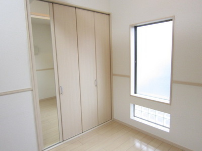 Other Equipment. With mirror of the closet