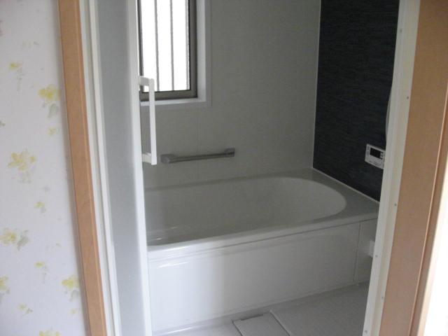 Bathroom. 1 tsubo unit bus add-fired Otobasu