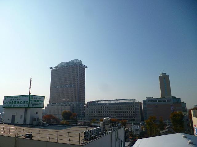View photos from the dwelling unit. View from the site (November 2013) Shooting